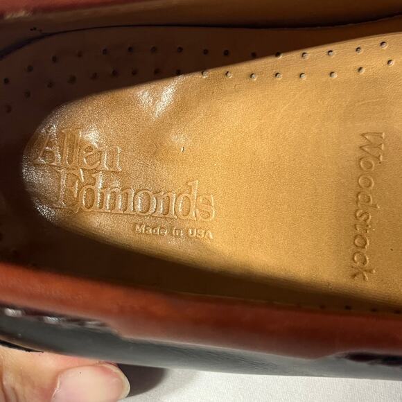 Allen Edmonds Loafers VTG Woodstock Black Brown Leather Tasseled Preppy 10.5D main image 9